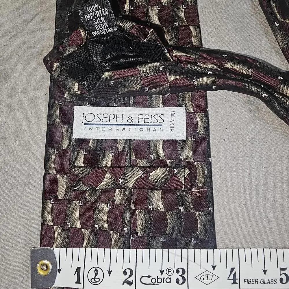 Joseph & Feiss Men's Silk Tie - Geometric Pattern